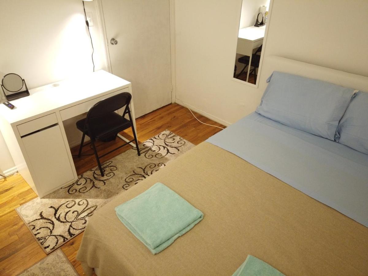 Private Room In Times Square New York Exterior photo