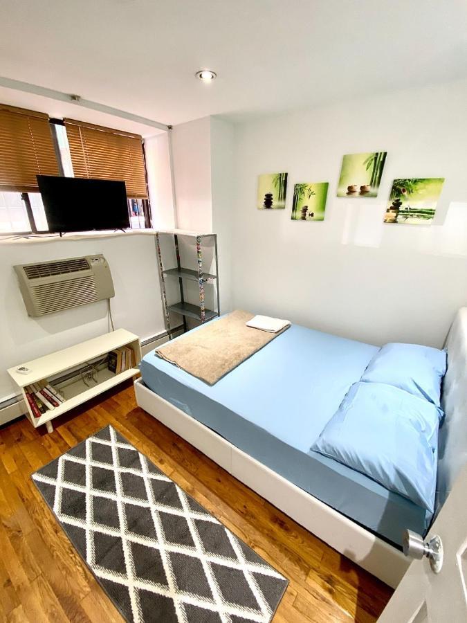 Private Room In Times Square New York Exterior photo